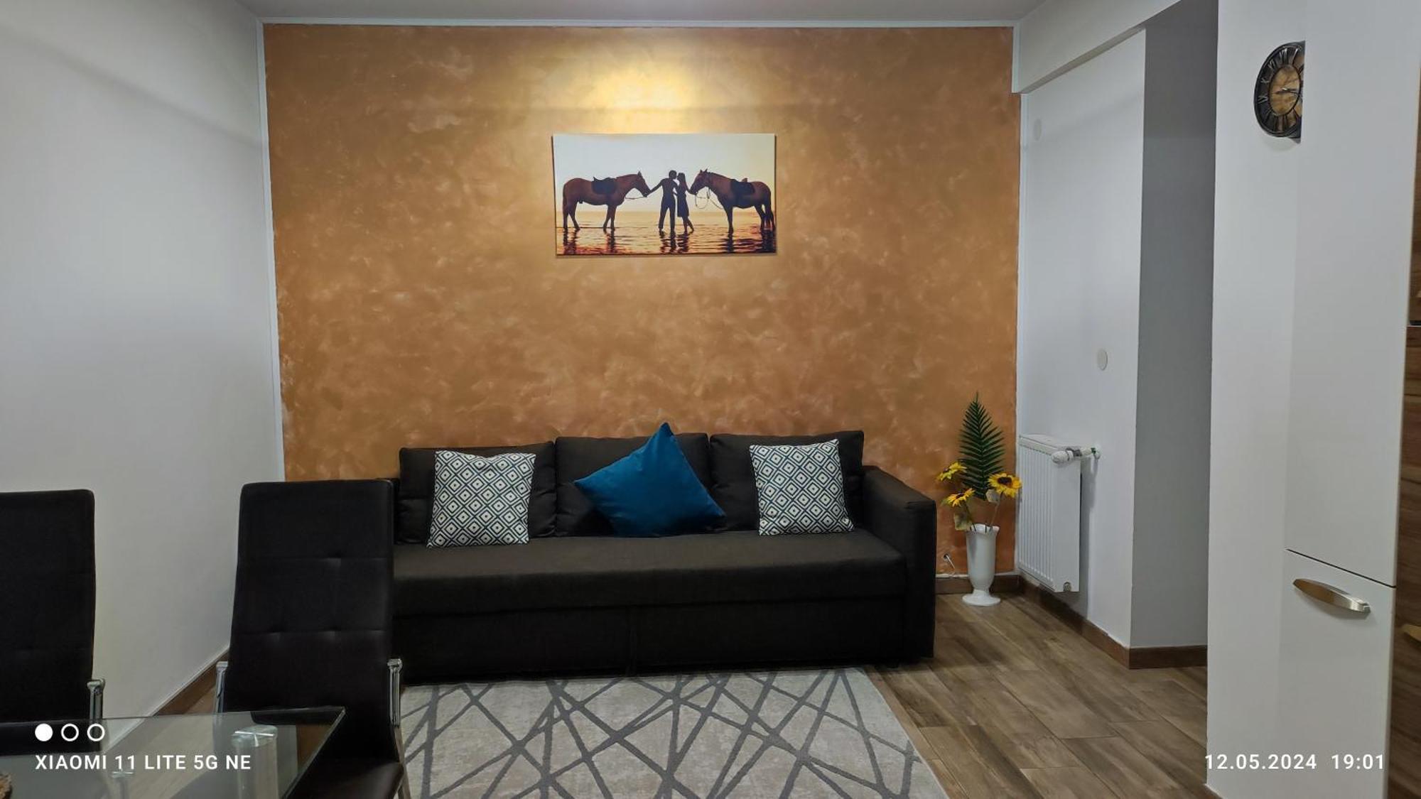 Апартаменты Apartament Lenus'K Бухарест Экстерьер фото
